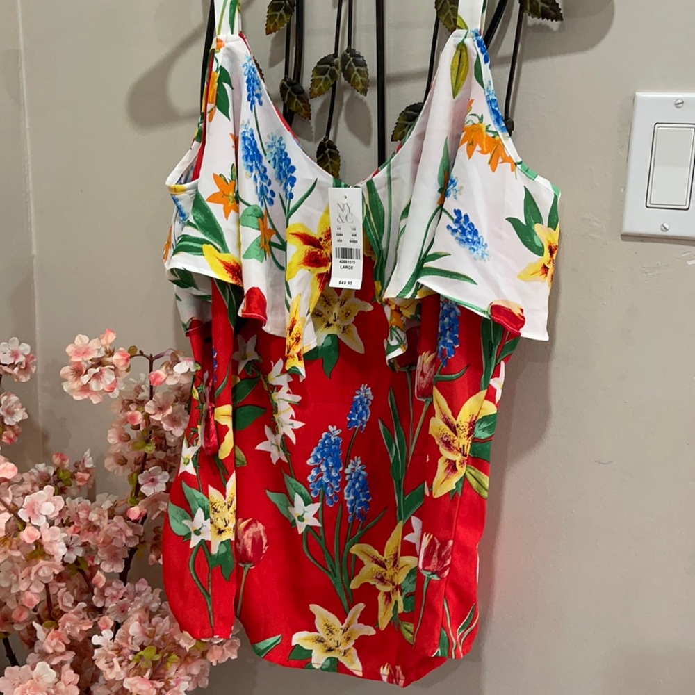 New York and company floral top size large